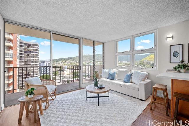 2754 Kuilei Street, 1601, Honolulu, HI 96826