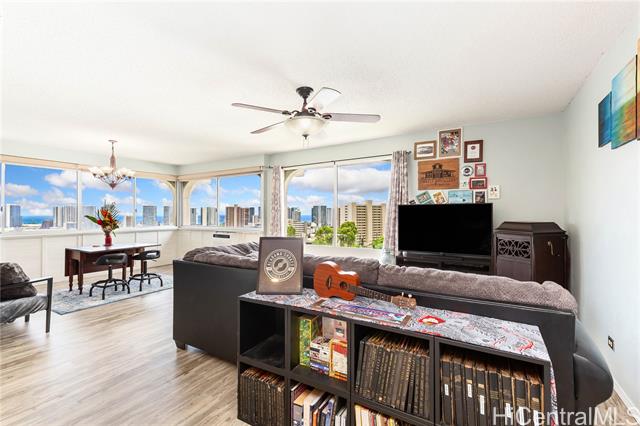 1022 Prospect Street, 704A, Honolulu, HI 96822