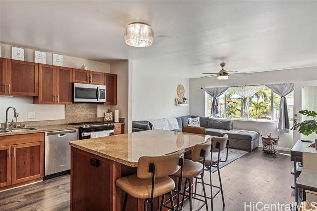 95-060 Waikalani Drive, 301, Honolulu, HI 96789