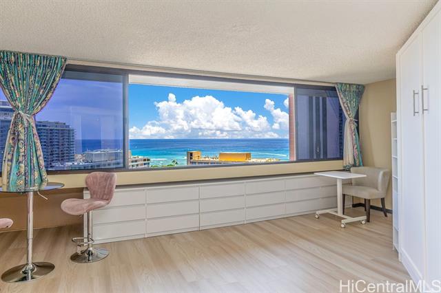 1700 Ala Moana Boulevard, 2704, Honolulu, HI 96815