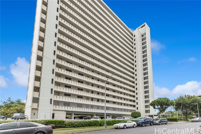1160 Ala Napunani Street, 806, Honolulu, HI 96818