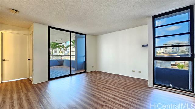 2100 Date Street, 103, Honolulu, HI 96826
