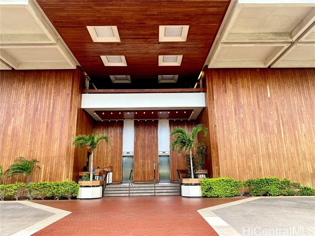 250 Kawaihae Street, 1B, Honolulu, HI 96825