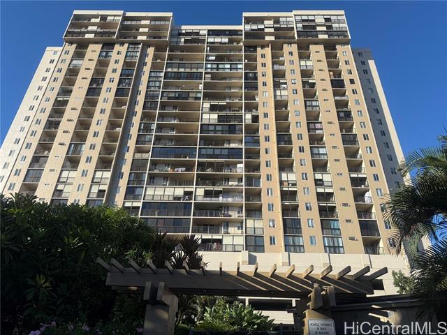 2916 Date Street, 5E, Honolulu, HI 96816