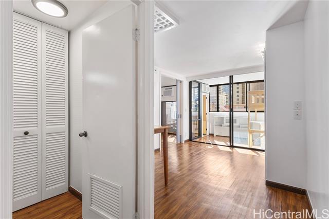 2092 Kuhio Avenue, 701, Honolulu, HI 96815