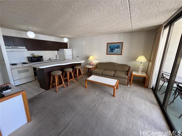 201 Ohua Avenue, 2210 TOWER-2, Honolulu, HI 96815