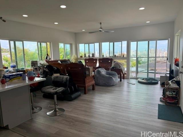 1523 St Louis Drive, Honolulu, HI 96816