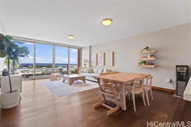 1555 Kapiolani Boulevard, 1000, Honolulu, HI 96814