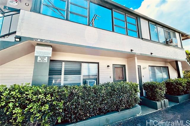 2908 Varsity Circle, Honolulu, HI 96826