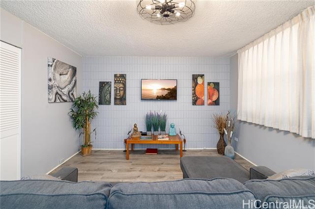 1911 Kalakaua Avenue, 406, Honolulu, HI 96815