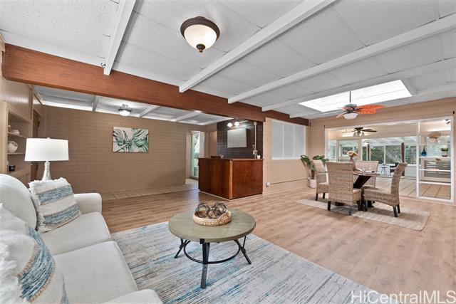 3541 Woodlawn Drive, Honolulu, HI 96822