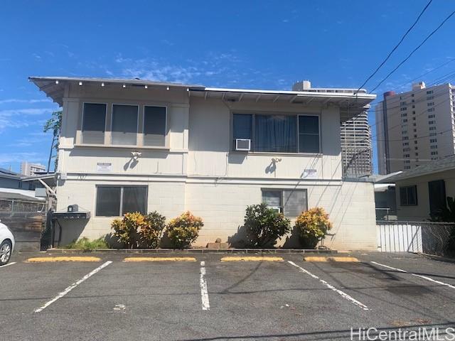 707 Hausten Street, Honolulu, HI 96826