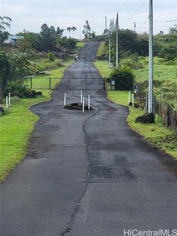 4051 Ahuanani Place, Hilo, HI 96720