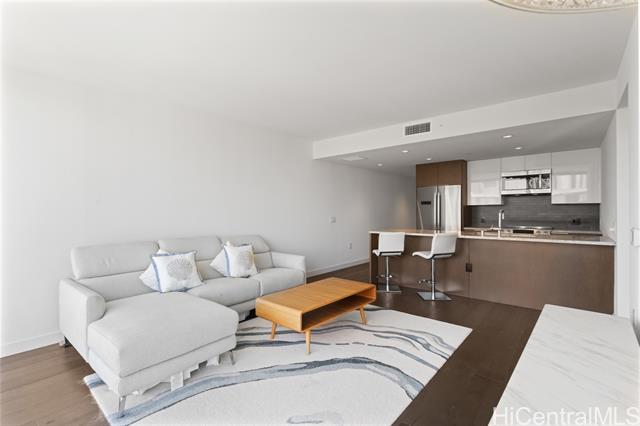 1001 Queens Street, 3805, Honolulu, HI 96814