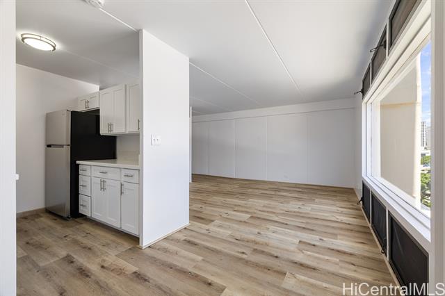 910 Ahana Street, 901, Honolulu, HI 96814