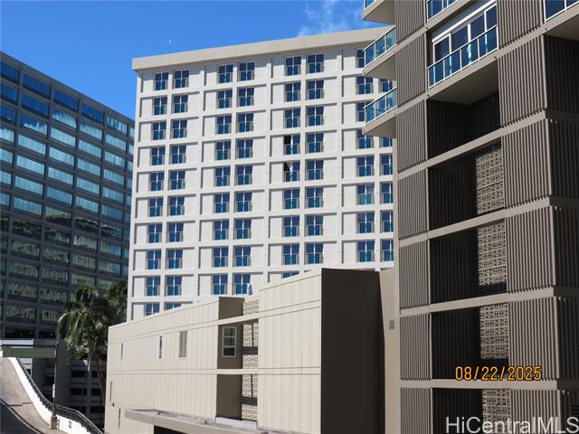 410 Atkinson Drive, 653, Honolulu, HI 96814