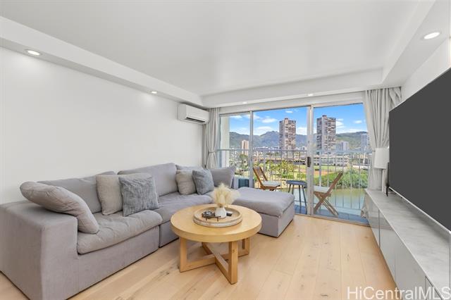 2211 Ala Wai Boulevard, 906, Honolulu, HI 96815