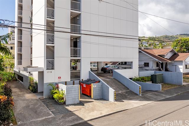1718 Anapuni Street, 202, Honolulu, HI 96822
