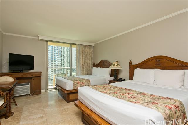 2045 Kalakaua Avenue, 818, Honolulu, HI 96815