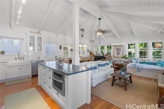 507 Kawailoa Road, B, Kailua, HI 96734