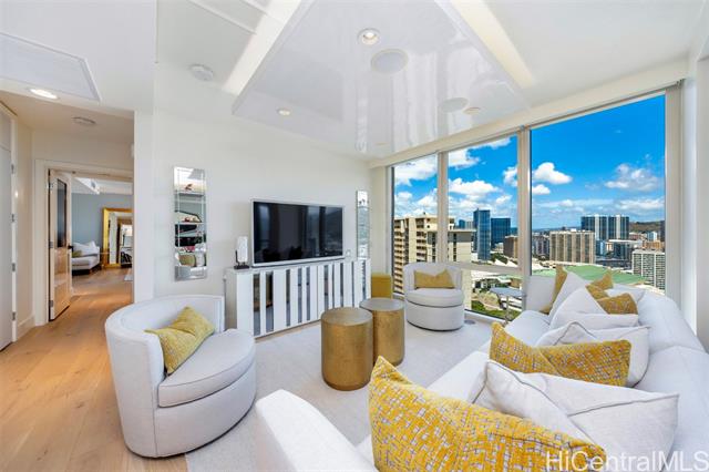 1837 Kalakaua Avenue, 2806, Honolulu, HI 96815