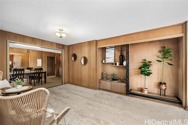 1319 16Th Avenue, Honolulu, HI 96816