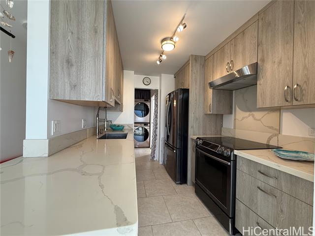 2233 Ala Wai Boulevard, 12-C, Honolulu, HI 96815