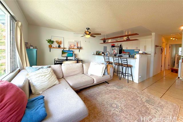 46-263 Kahuhipa Street, B311, Kaneohe, HI 96744