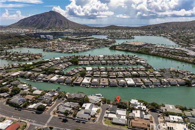 6311 Paauilo Place, Honolulu, HI 96825