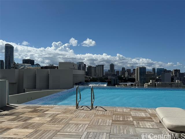 1500 Rycroft Street, 1409R, Honolulu, HI 96814