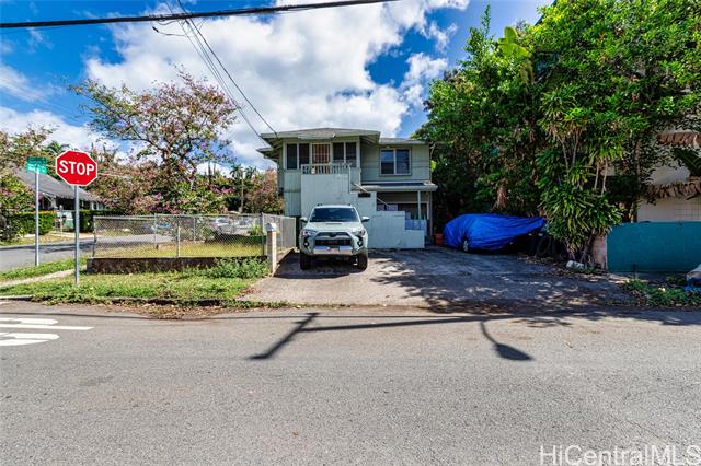 1504 Dominis Street, Honolulu, HI 96822