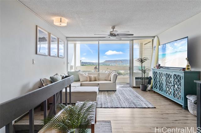 555 University Avenue, 901, Honolulu, HI 96826