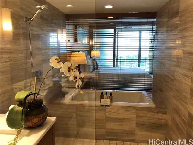 2139 Kuhio Avenue, 1608, Honolulu, HI 96815