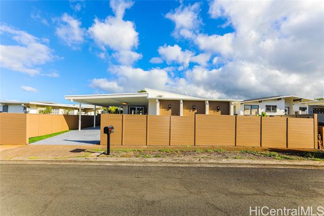 1858 Hoolehua Street, Pearl City, HI 96782