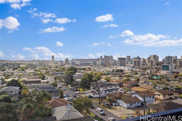 1505 Alexander Street, 806, Honolulu, HI 96822
