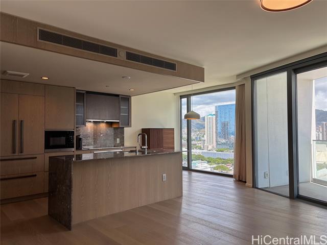1000 Auahi Street, 2110, Honolulu, HI 96814