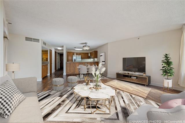 555 Hahaione Street, 5E, Honolulu, HI 96825