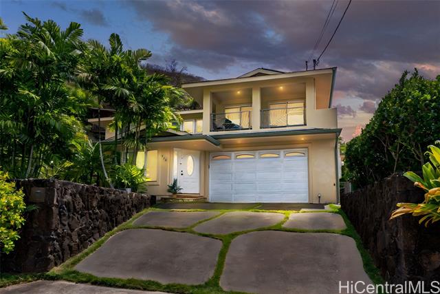 976 Kalawai Place, Kailua, HI 96734