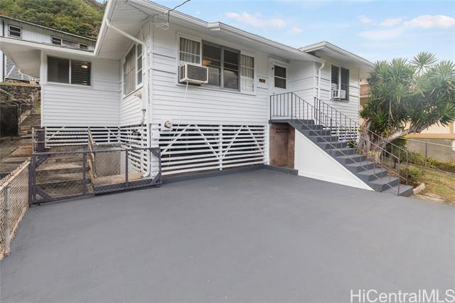 2166 Palolo Avenue, Honolulu, HI 96816