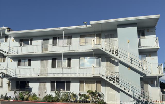 94-010 Leolua Street, A320, Waipahu, HI 96797