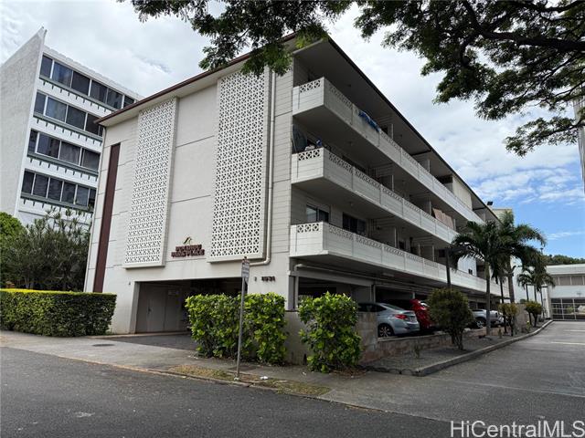 1531 Makiki Street, 206, Honolulu, HI 96822
