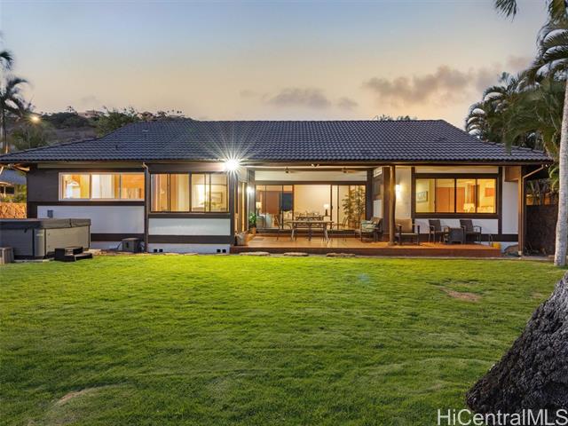 5543 Kalanianaole Highway, Honolulu, HI 96821