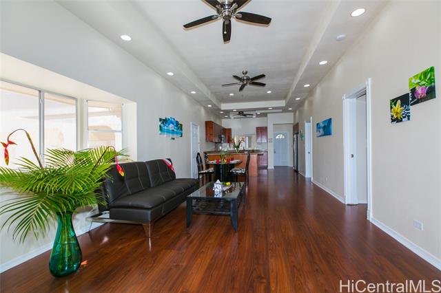 3741 Harding Avenue, Honolulu, HI 96816