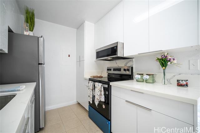 625 Mananai Place, 24A, Honolulu, HI 96818