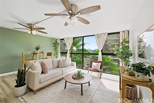 2724 Kahoaloha Lane, 803, Honolulu, HI 96826