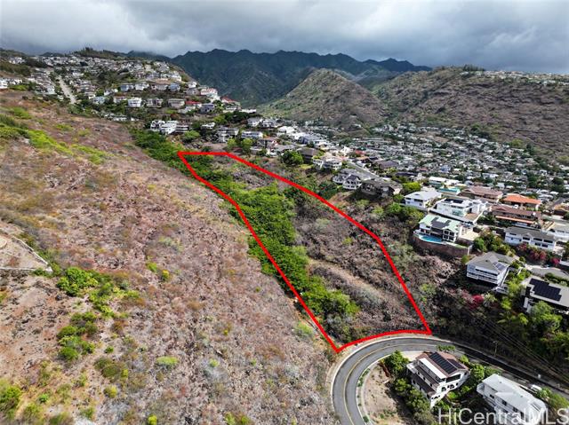 5404 Poola Street, Honolulu, HI 96821