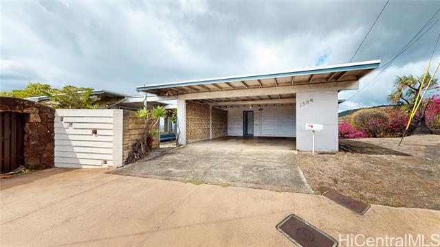 1588 St Louis Drive, Honolulu, HI 96816
