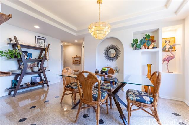 302 Circle Mauka Street, Wahiawa, HI 96786