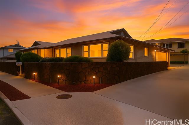 4153 Kilauea Avenue, Honolulu, HI 96816