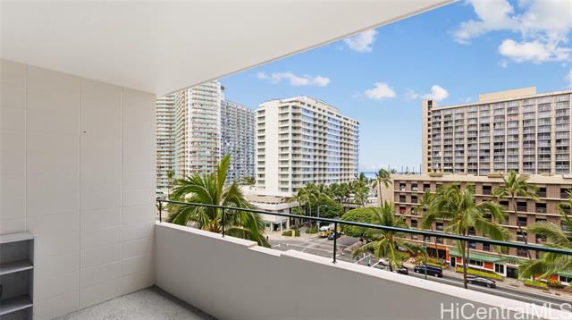 1720 Ala Moana Boulevard, 803B, Honolulu, HI 96815